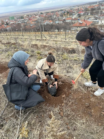 Güneysınır’da Bal Ormanı İçin Fidan Dikimi Etkinliği Gerçekleştirildi